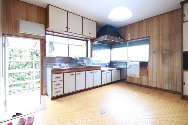磐田市新島の中古一戸建て