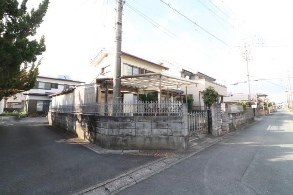 磐田市豊岡　中古住宅　ガレージあり