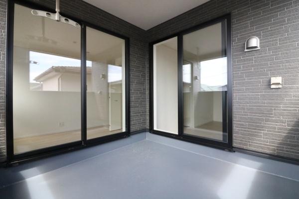磐田市豊岡第11新築全2棟 1号棟(バルコニー)