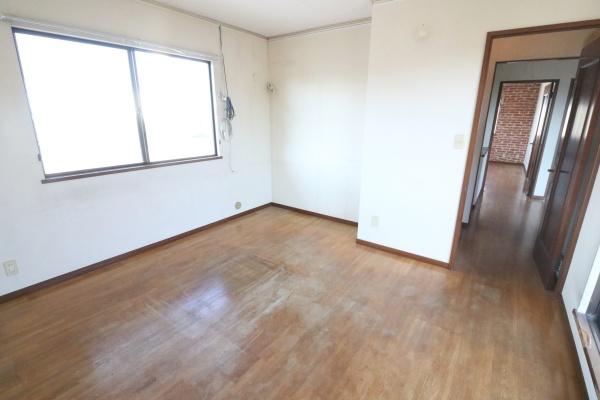 袋井市新屋4丁目の中古一戸建て(洋室)