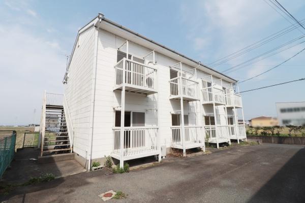 袋井市湊　全8室の１棟売アパート