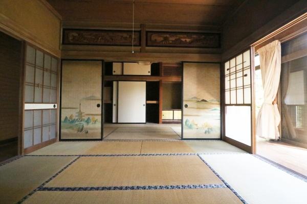 菊川市西方　中古住宅