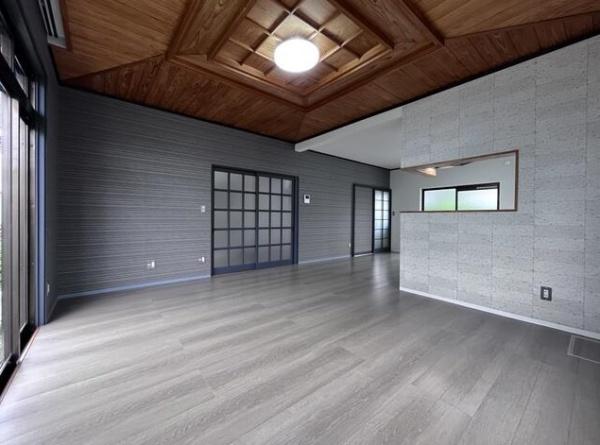 菊川市青葉台1丁目　中古住宅