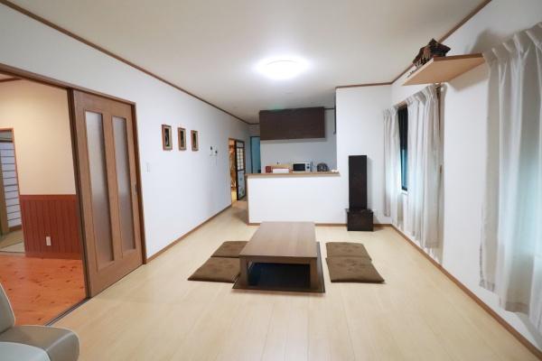 お庭が広くバーべキュウなどできちゃう。菊川市本所　中古住宅