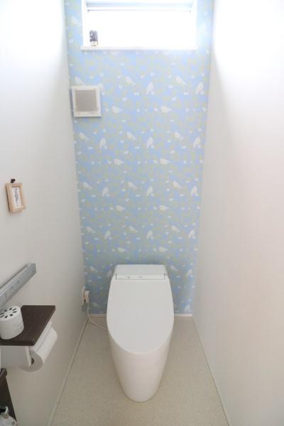 磐田市草崎の中古一戸建て(トイレ)