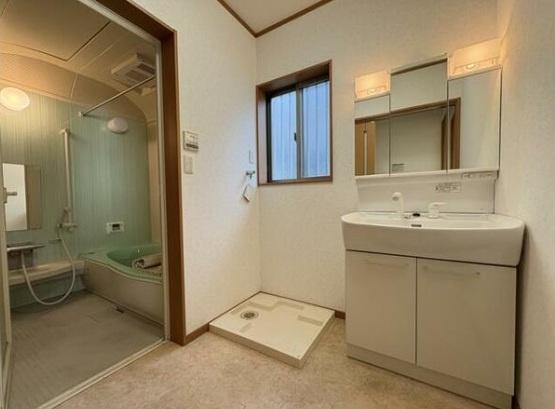 磐田市福田中島の中古一戸建て