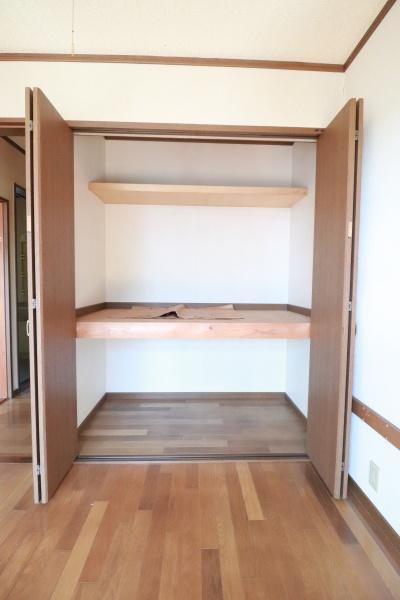掛川市大坪台の中古一戸建て(収納)