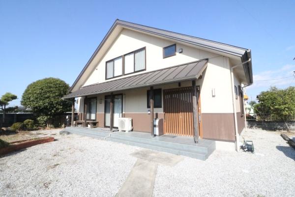 磐田市匂坂中　中古住宅