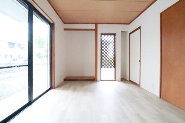 菊川市赤土の中古一戸建て