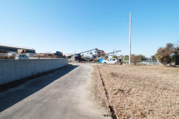 磐田市匂坂中　土地（資材置場用地）