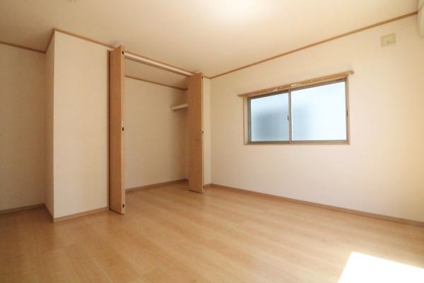 磐田市匂坂上の中古一戸建て