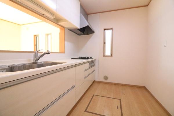 磐田市匂坂上の中古一戸建て