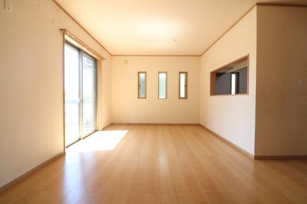 磐田市匂坂上の中古一戸建て