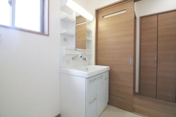 磐田市敷地の中古一戸建て