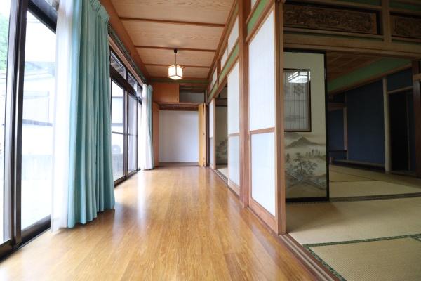 袋井市山田の中古一戸建て