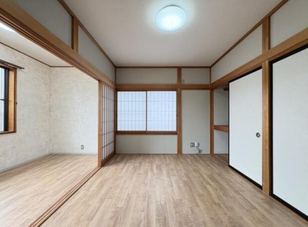 菊川市青葉台２丁目の中古一戸建て