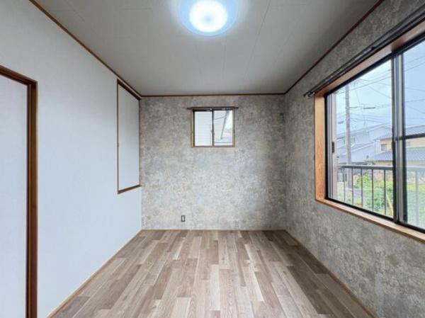 菊川市青葉台２丁目の中古一戸建て