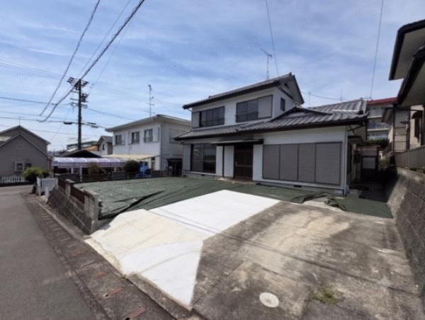 菊川市青葉台２丁目の中古一戸建て