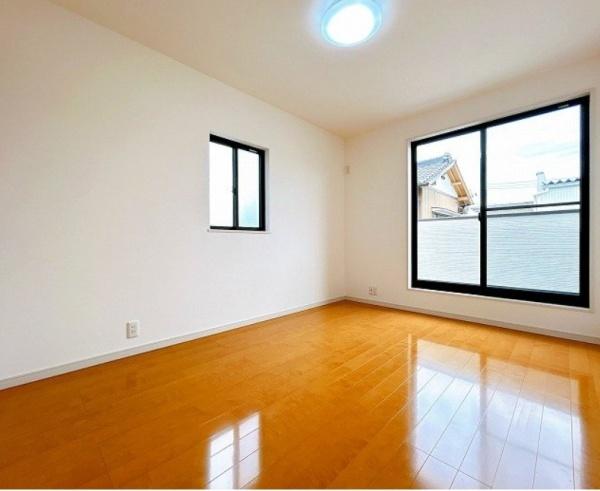 袋井市泉町１丁目の中古一戸建て