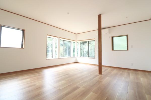 城山学区の団地内　車通りが少ない住宅地