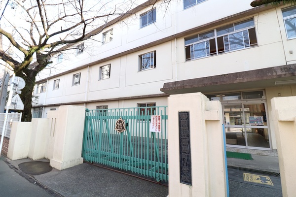 静岡市葵区春日3丁目の土地(静岡市立伝馬町小学校)