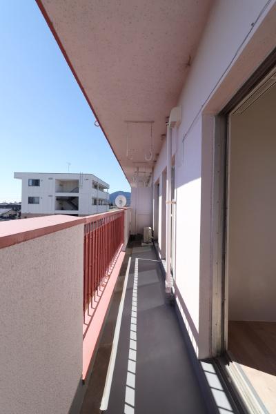 ＼駿河区中島団地S１棟／お洒落なお部屋のマンションです