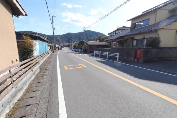 富士市北松野　市街地まで一本道の便利な住宅用地