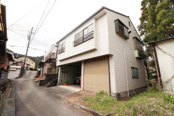 富士市北松野　同一敷地２棟の中古住宅です!