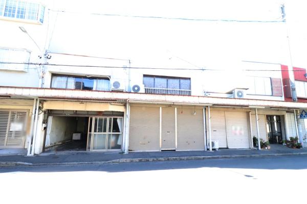 店舗１階建住居２階建