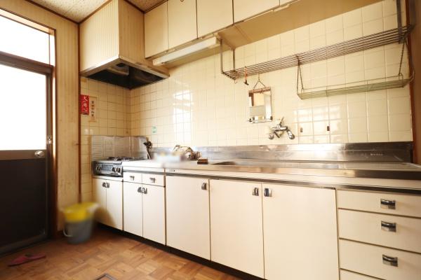 清水区三保　平屋建て　家庭菜園も楽しめる広々９０坪