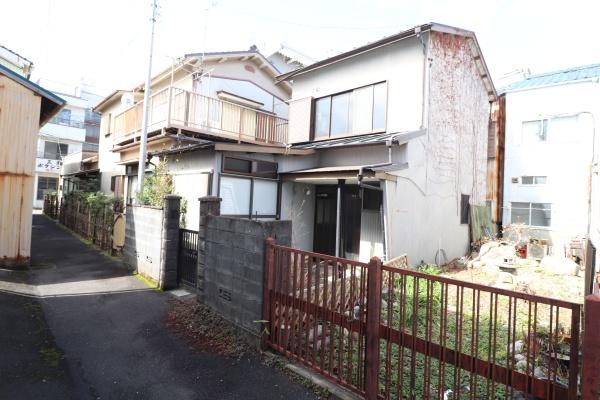 清水区上　建物一部解体し２台駐車スペース作ります
