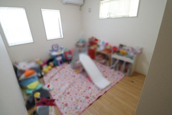 静岡市葵区西千代田町の中古一戸建て