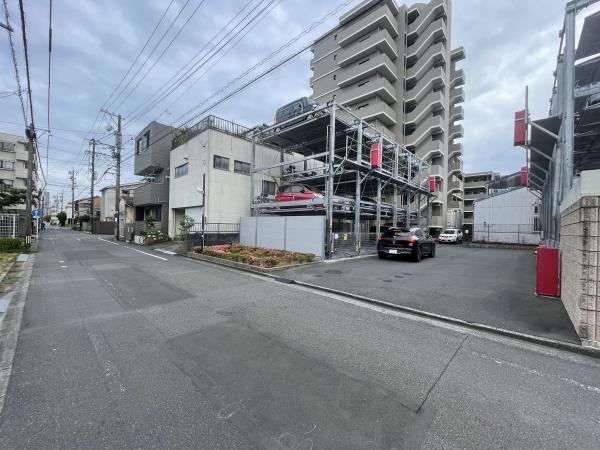 オブリージュ三番町レジデンス　テラス＆専用庭付き１階カド部屋