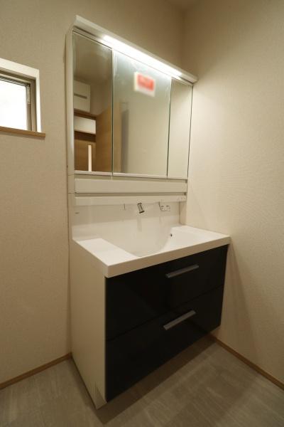 清水区村松12期　1号棟