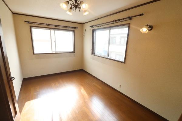 静岡市清水区八坂西町の中古一戸建て