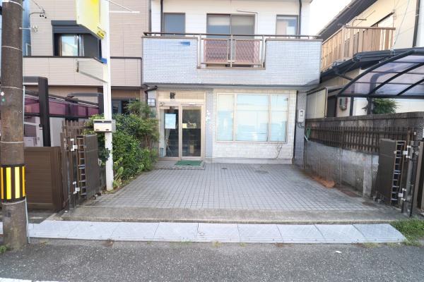 鉄骨造の中古住宅　現況売り　令和７年９月３０日まで