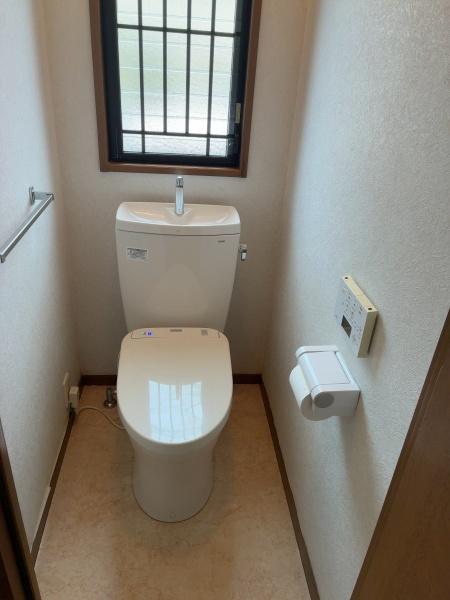 静岡市葵区城北2丁目の中古一戸建て(トイレ)