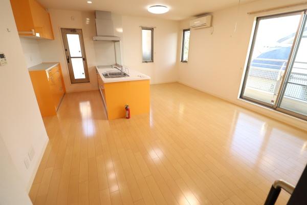 静岡市清水区八坂西町の中古一戸建て