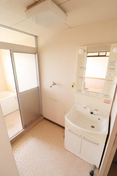 よいち住宅団地S-5棟　綺麗に使用されているお部屋です