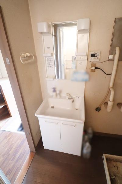 エクセレント村松Ｂ棟　南面開けた３階カド部屋
