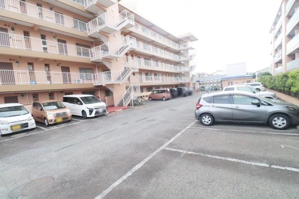 エクセレント村松Ｂ棟　南面開けた３階カド部屋