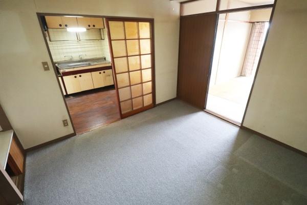 エクセレント村松Ｂ棟　南面開けた３階カド部屋
