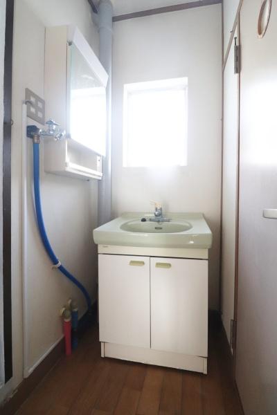 丸子団地S-1棟　101号室　日当たりのよい1階角住戸です