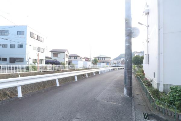 丸子団地S-1棟　101号室　日当たりのよい1階角住戸です