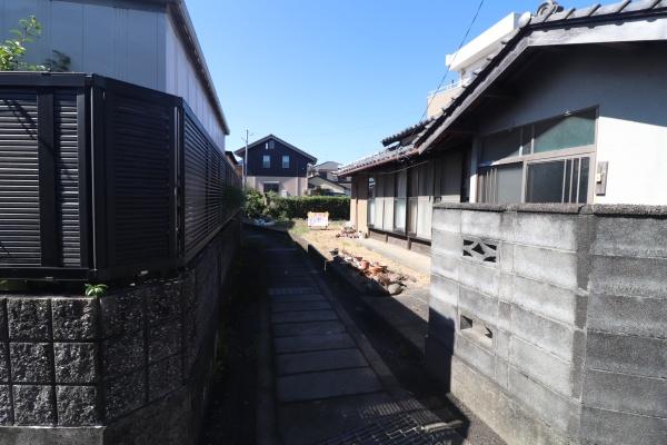 駿河区広野　中古住宅