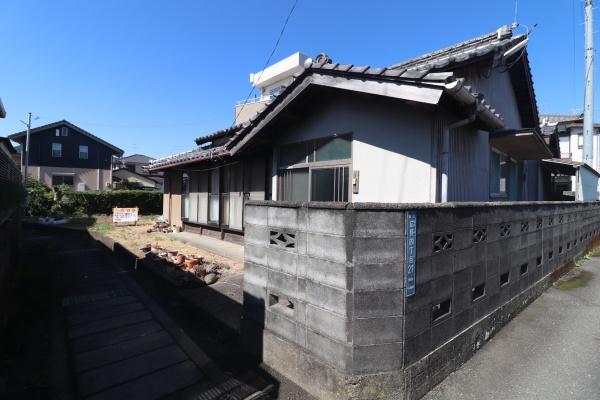 駿河区広野　中古住宅