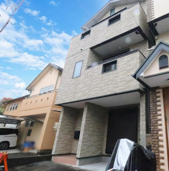 静岡市駿河区小鹿の中古一戸建