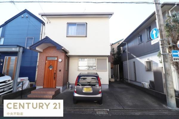 ＼駿河区中原／使用感が少ない中古住宅
