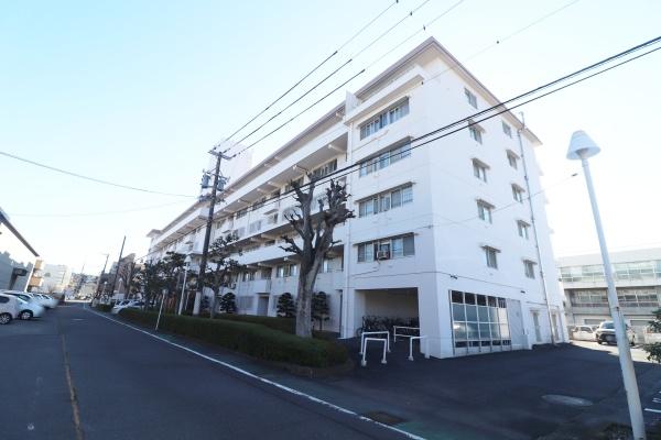 聖一色運動場前ハイム　401号室