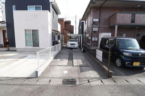 駿河区下川原南　使用感少ない中古住宅